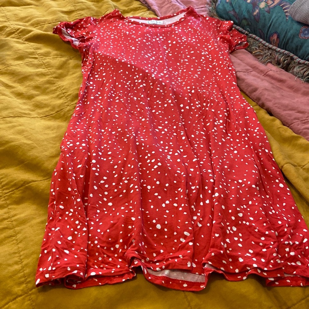 Flutter sleeve sun dress with pockets!